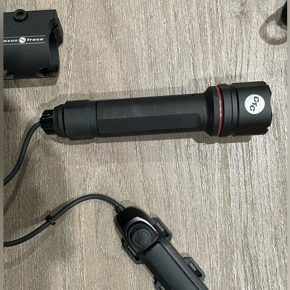 Crimson Trace Rifle Light with Switch and Mount - Picture 3 of 8